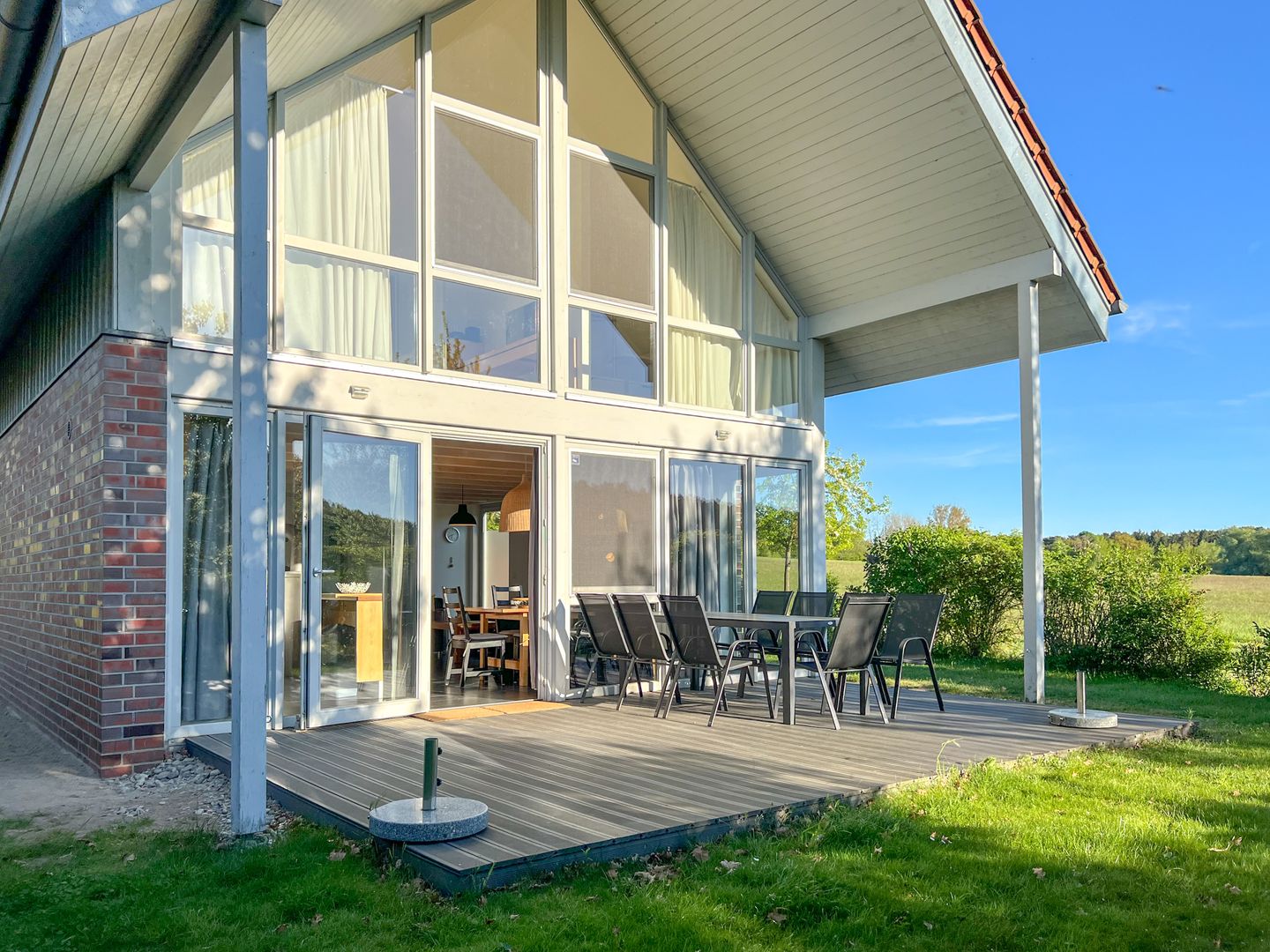 Ferienhaus mit Fasssauna (2-8 Personen)